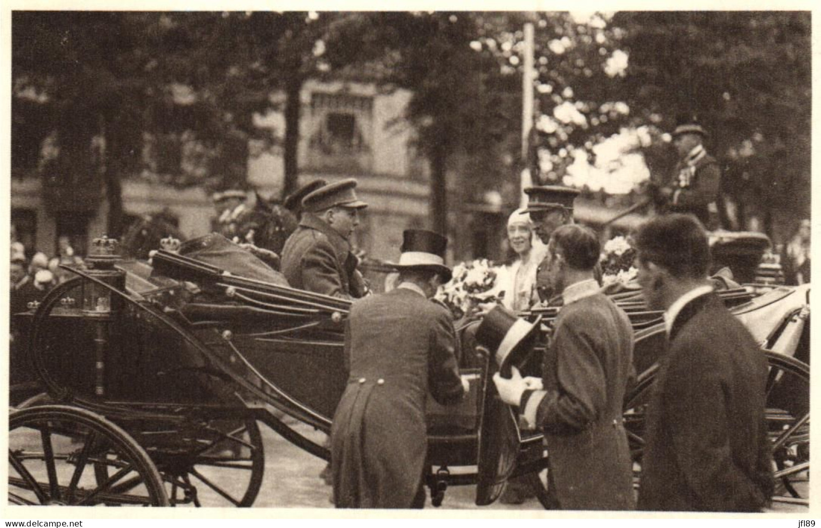 Belgique > Bruxelles >  Famille Royale Belge - Visite De La Famille Royale à Mons - 12720 - Berühmte Personen