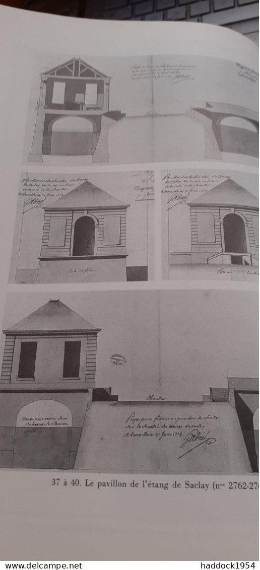 VERSAILLES dessins d'architectures de la direction générale des batiments du roi GALLET-GUERNE archives nationales 1983