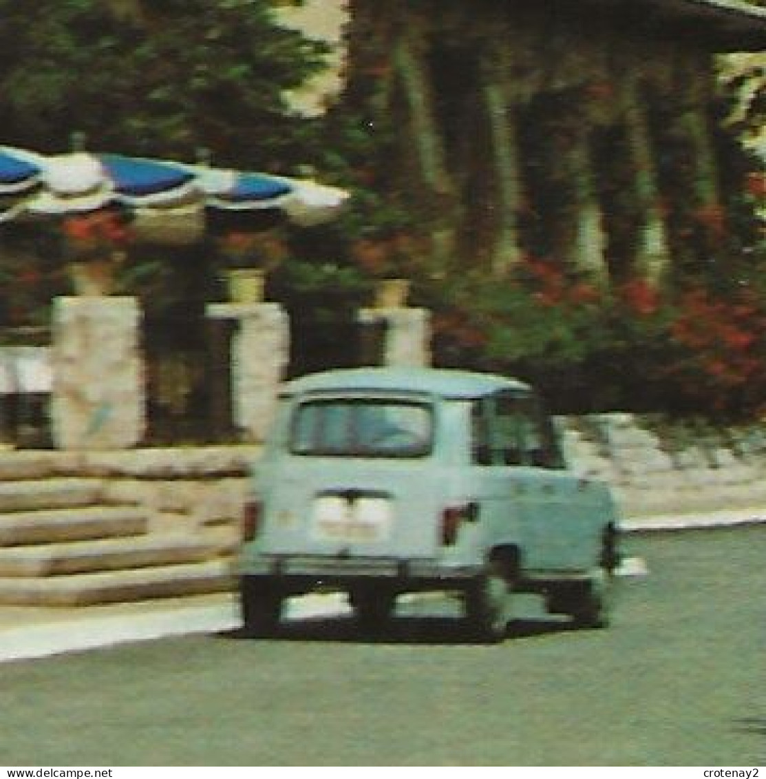 TERUEL Parador Nacional De Turismo VOIR ZOOM Renault 4L Seule VOIR DOS - Teruel