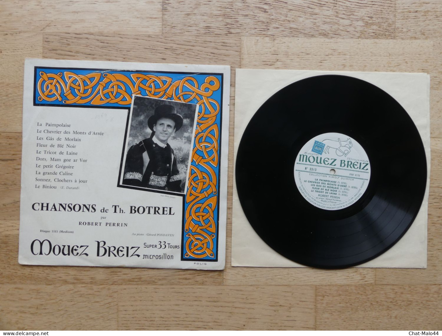 Chansons De Théodore Botrel Par Robert Perrin. Vinyle Super 33 T. Mouez Breiz. N° 3313 - XPART 45.710/45.711. 1960 - Música Del Mundo