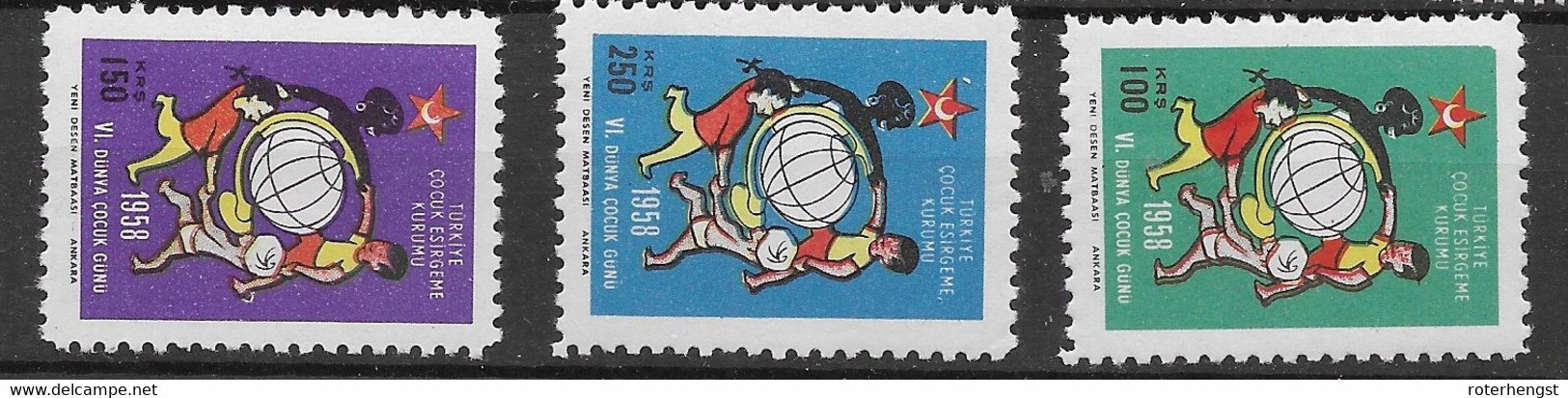 Turkey Charity Set  Mnh ** 1958 - Charity Stamps