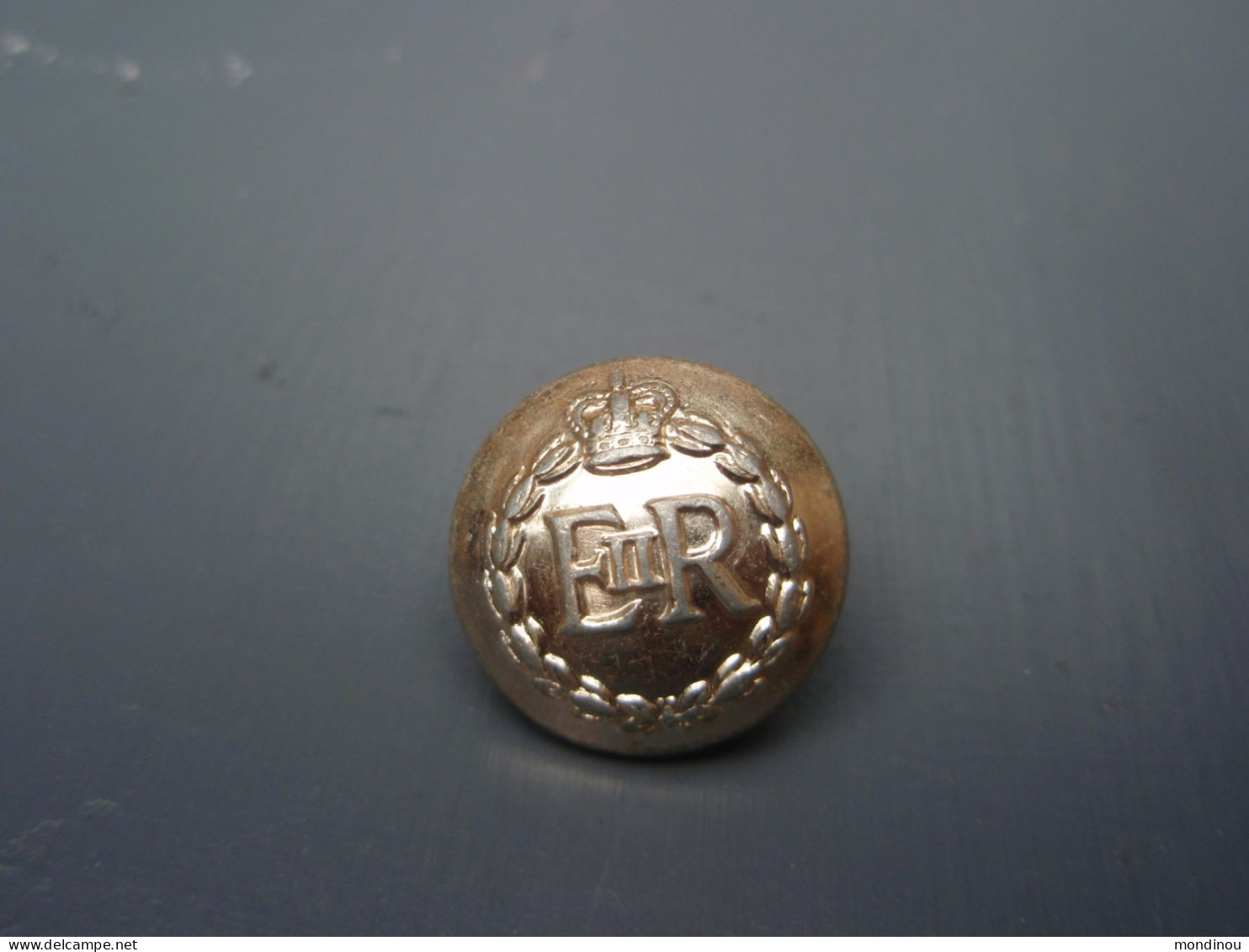 Bouton Anglais EIIR - 19 Mm - GAUNT - LONDON - Boutons