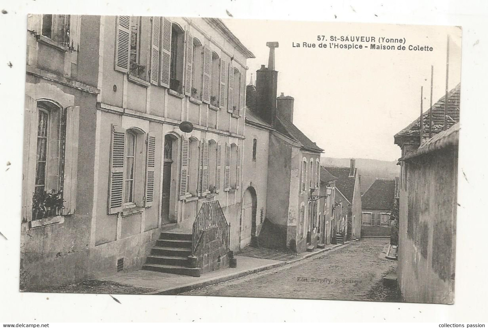 Cp, 89, SAINT SAUVEUR, La Rue De L'hospice, Maison De Colette, Ed. Bergery,  Voyagée - Saint Sauveur En Puisaye