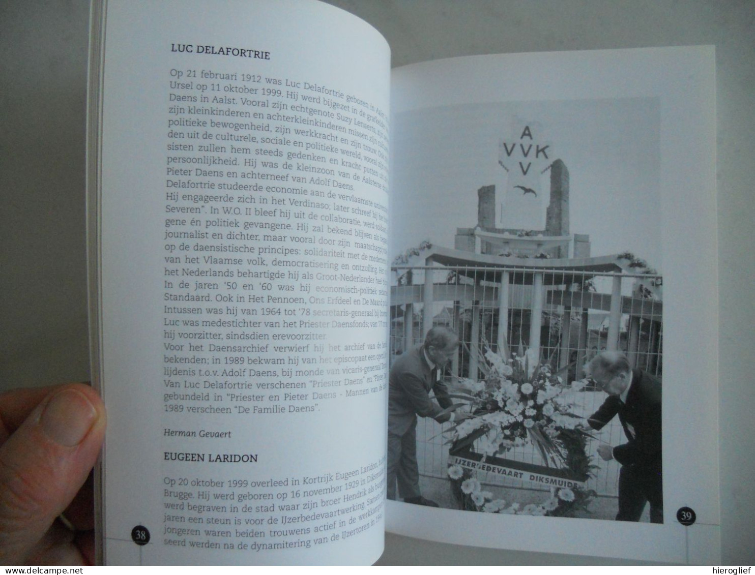 DE IJZERTOREN Jaarboek 2000  DIKSMUIDE KAASKERKE - Vlaamse Beweging Vlaanderen Front Ijzerbedevaart Ijzer AVV VVK Oorlog - Weltkrieg 1914-18