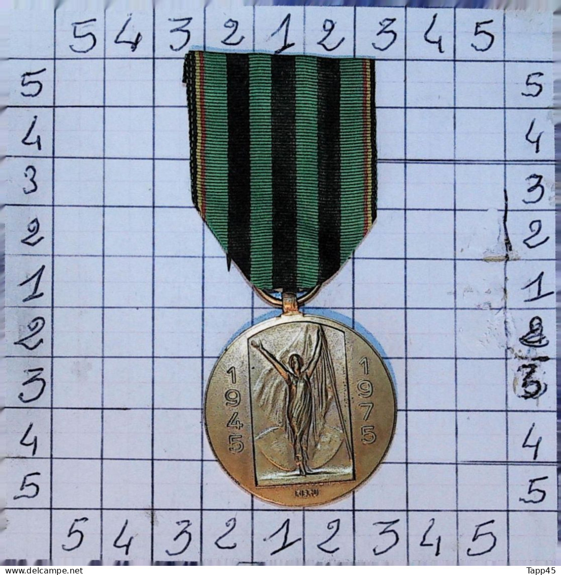 Médaille > Commémorative Du 30 Ième Anniversaire De La Victoire > Réf:Cl Belge  Pl 4/ 4 - België