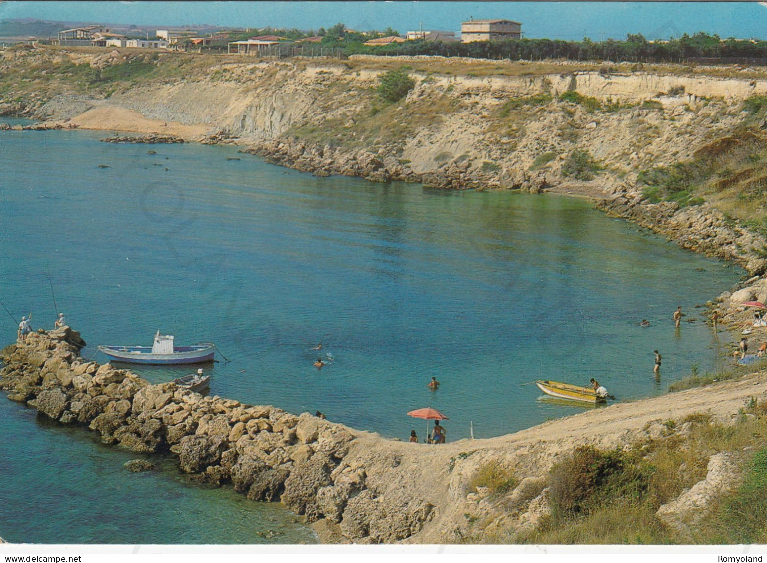 CARTOLINA  ISOLA CAPO RIZZUTO,CROTONE,CALABRIA-SCORCIO PANORAMICO-MARE,SOLE,ESTATE,SPIAGGIA,BELLA ITALIA,VIAGGIATA 1988 - Crotone