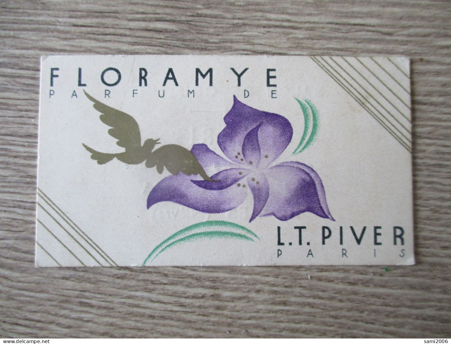 PETITE CARTE PARFUM FLORAMYE PARFUM DE  L.T PIVER PARIS - Publicités Parfum (journaux)