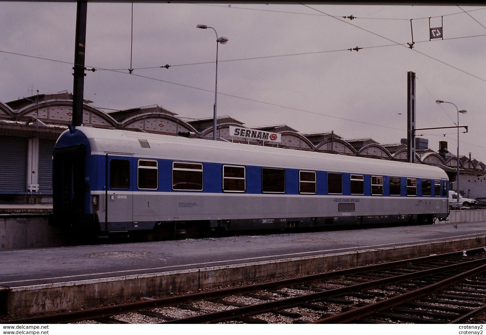 Photo Diapo Diapositive Slide Train Wagon Locomotive Voiture Engins Spéciaux SNCF N°184 Le 25/05/1999 VOIR ZOOM - Diapositives