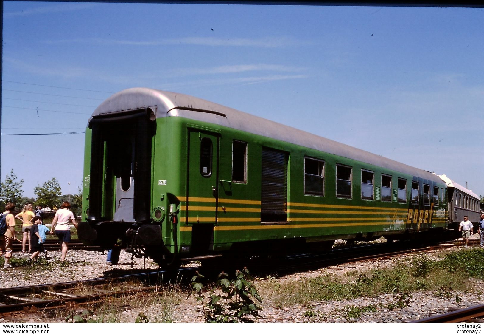 Photo Diapo Diapositive Slide Train Wagon Locomotive Voiture Du COPEF Le 19/06/1999 VOIR ZOOM - Diapositives