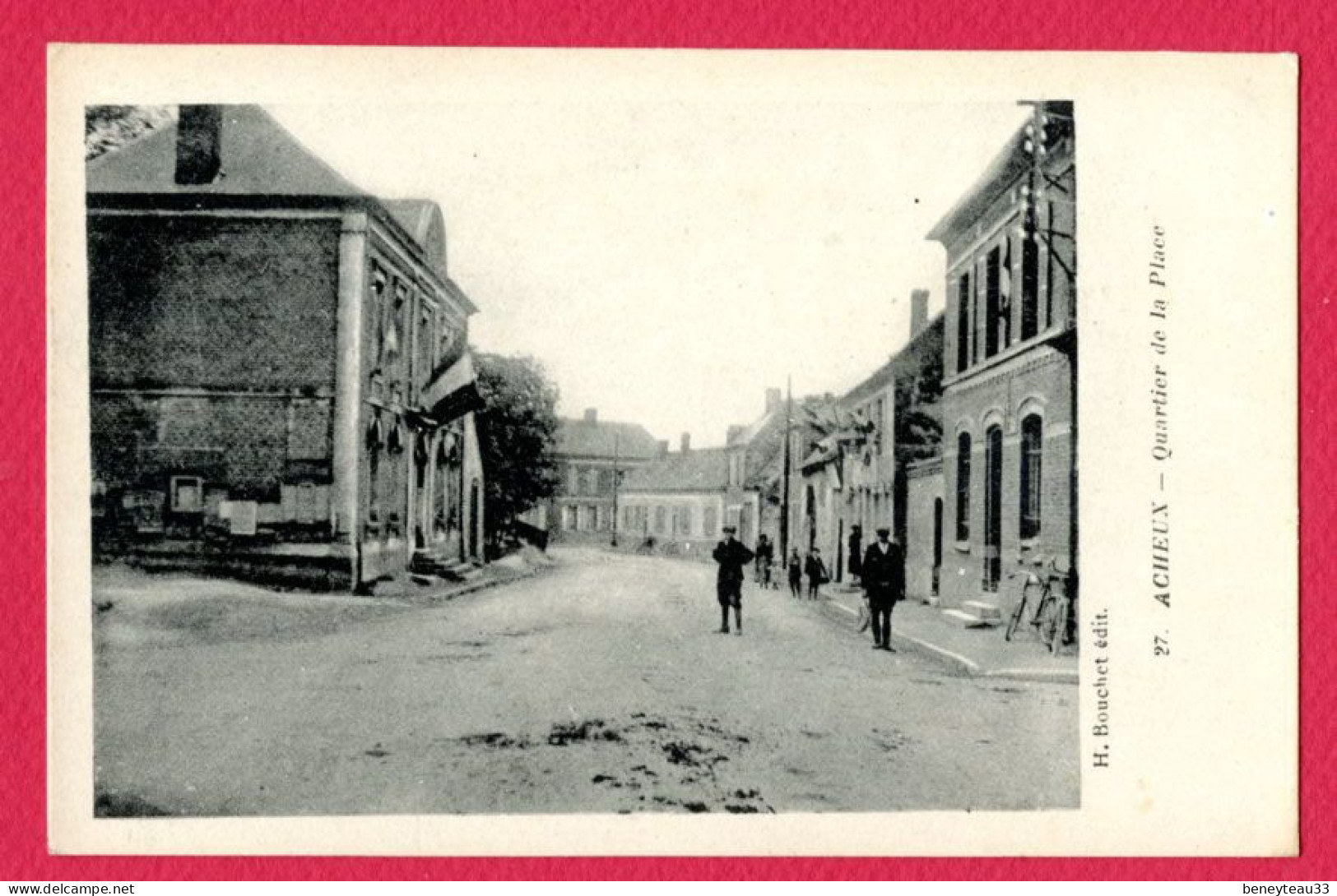 CPA (Réf (FF829)  HACHEUX (80 SOMME) Quartier De La Place - Acheux En Amienois