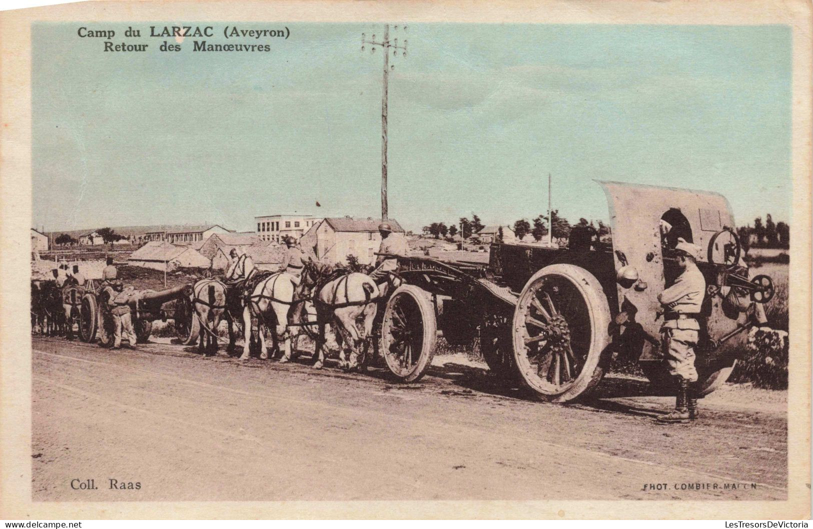 MILITARIA - Camp Du Larzac (Aveyron) - Retour Des Manoeuvres - Colorisé - Animé - Carte Postale Ancienne - Casernas