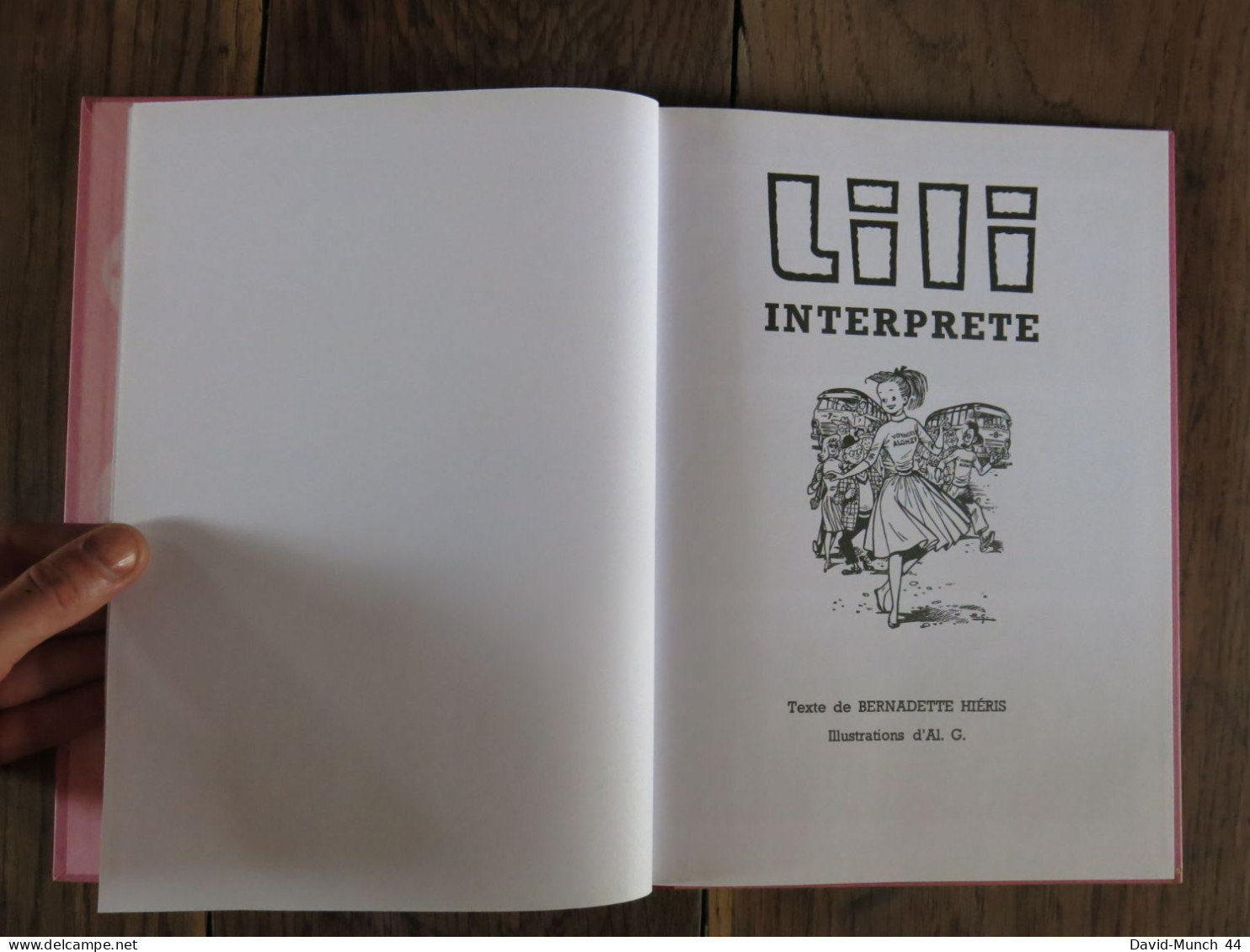 Lili Interprète De Al. G Et Bernadette Hieris. Hachette, Collection Lili Numéro 23. 2016 - Lili L'Espiègle