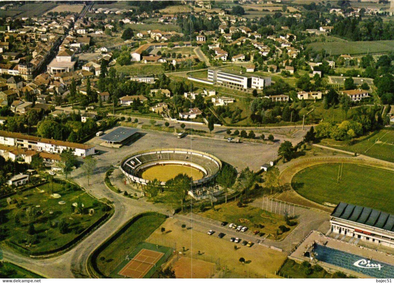 Hagetmau - Complexe Sportif Et Les Arènes - Hagetmau