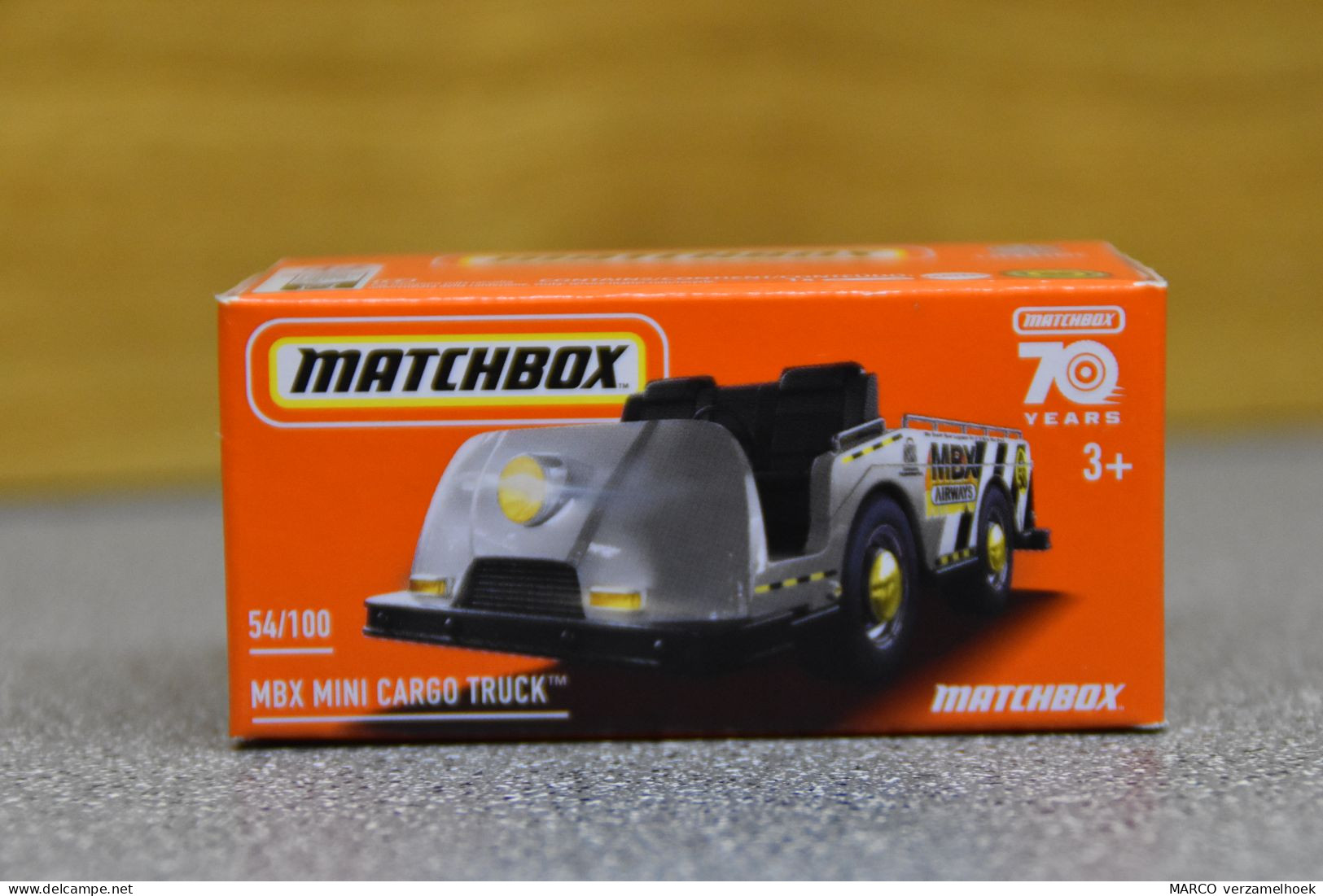 Mattel - Matchbox 70 Years 54/100 MBX Mini Cargo Truck - Matchbox (Mattel)