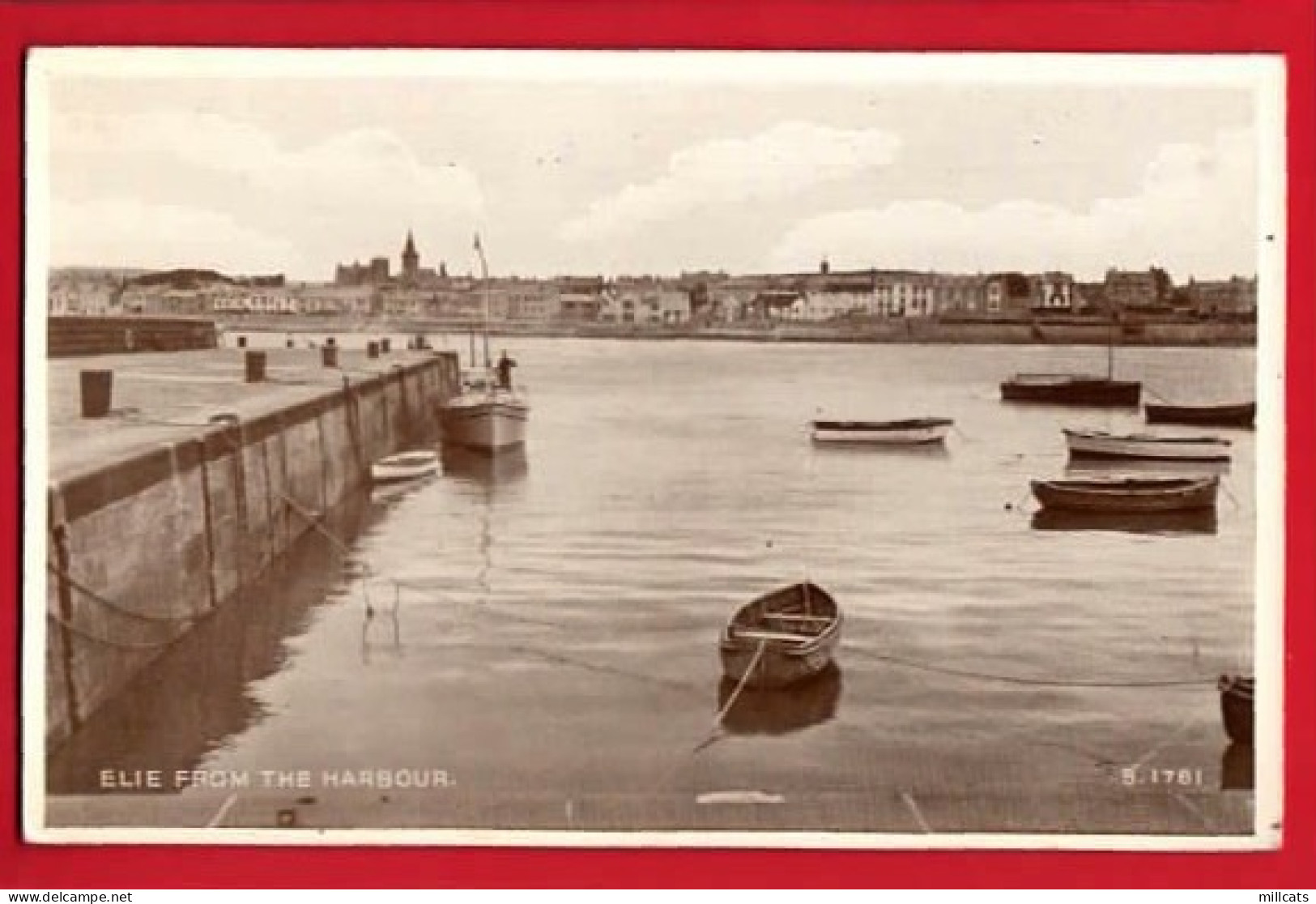 SCOTLAND FIFE  ELIE FROM THE HARBOUR - Fife