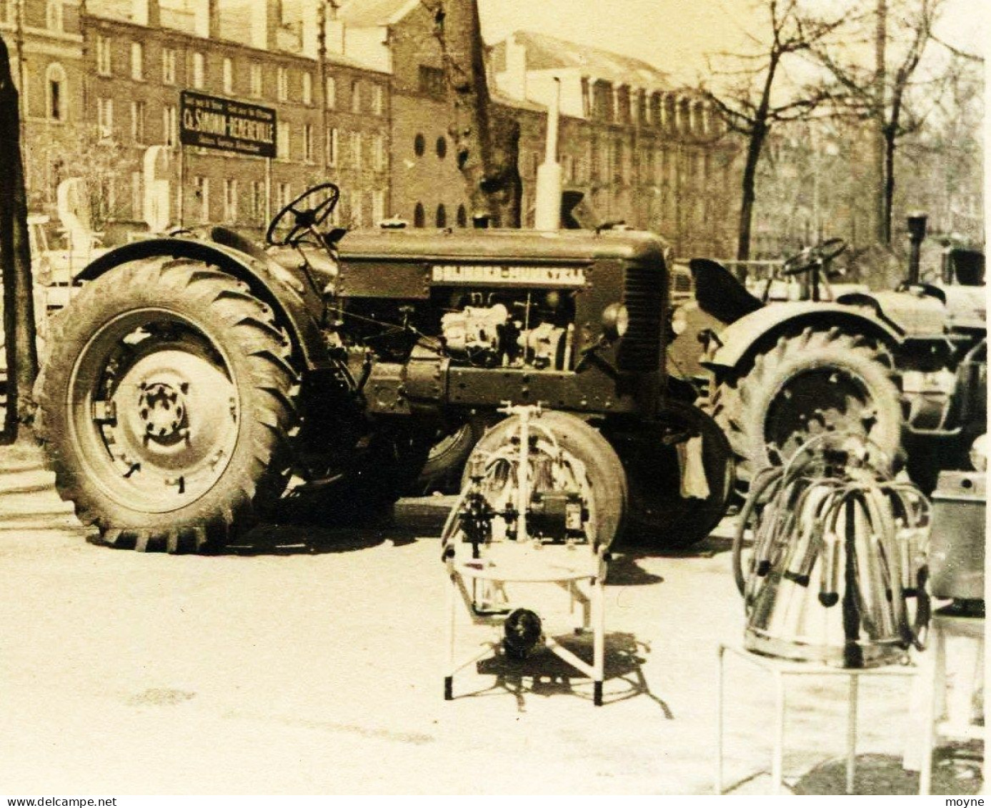 11294  - Meurthe Et Moselle  FOIRE AUX ENGINS AGRICOLES  TRACTEURS Et AUTRES  Ch. SIMONIN à MEREVILLE - Tractors