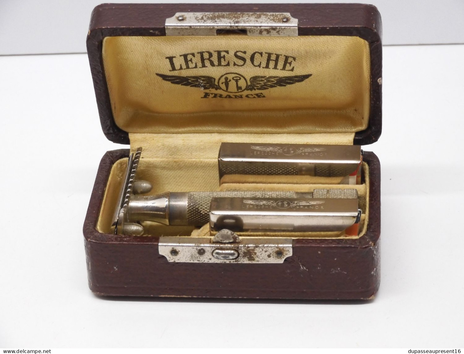 -ANCIEN RASOIR LERESCHE Dans Son COFFRET Avec 2 Boites De Lames LERESCHE   E - Rasierklingen