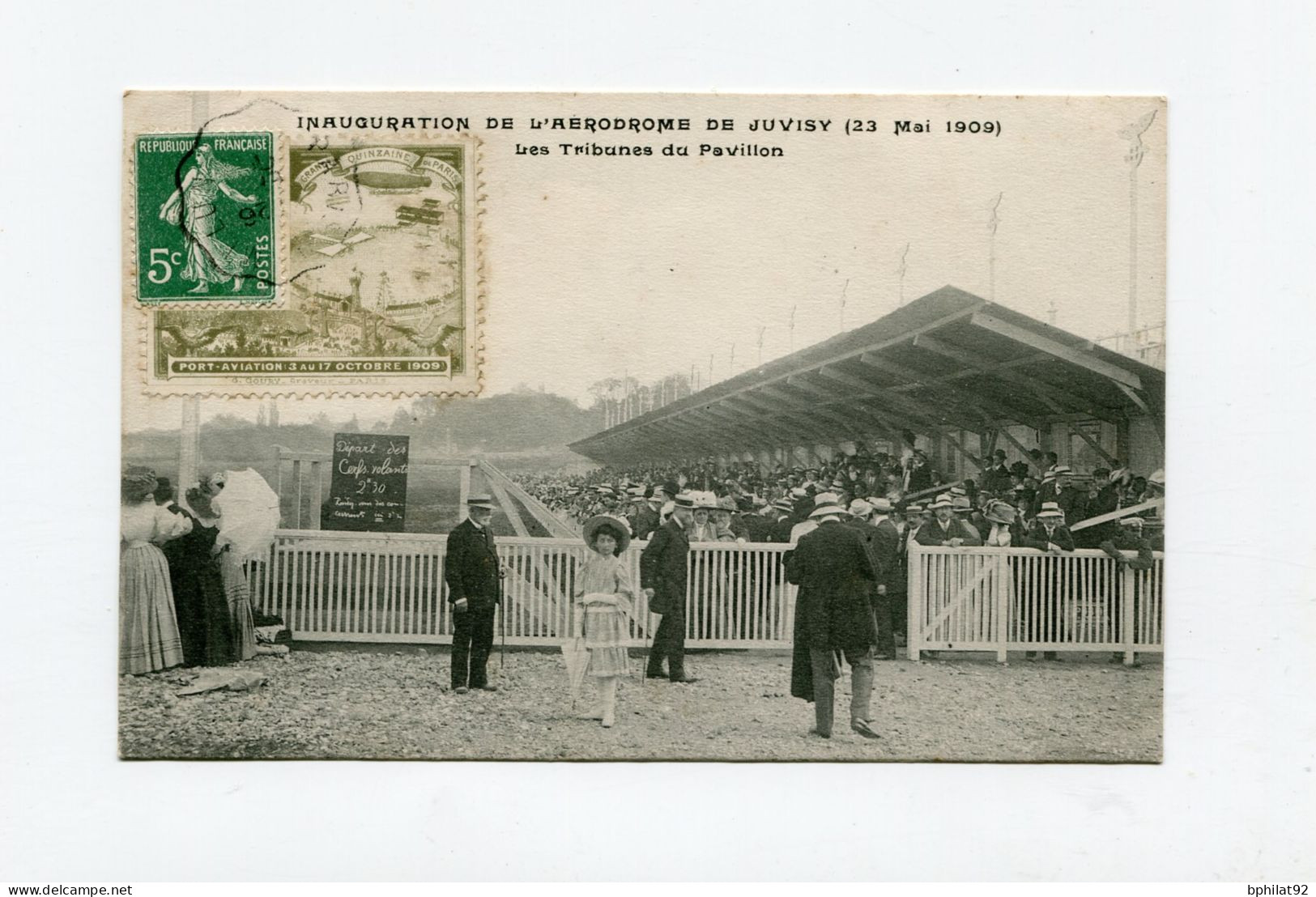 !!! CPA DE L'INAUGURATION DE L'AERODROME DE JUVISY DE 1909 AVEC PORTE TIMBRE DE PORT-AVIATION - Covers & Documents