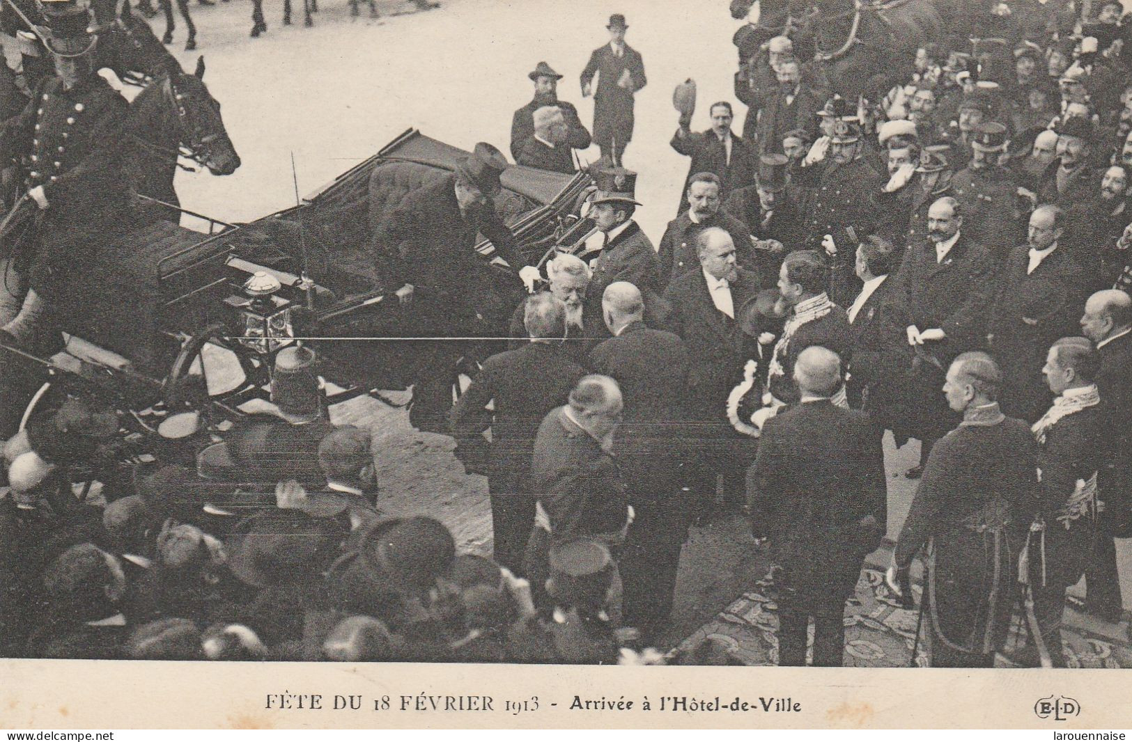 75004 - PARIS - Fête Du 18 Février 1913 - Arrivée à L' Hôtel De Ville - Personnages