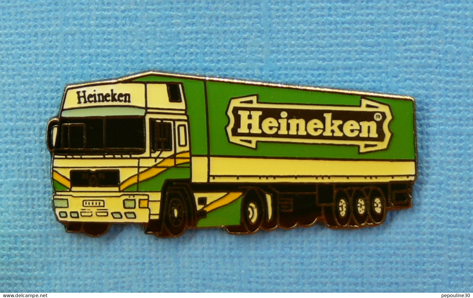 1 PIN'S // ** TRANSPORTS BIÈRE " HEINEKEN " SEMI-REMORQUE " MAN " **   - Beer