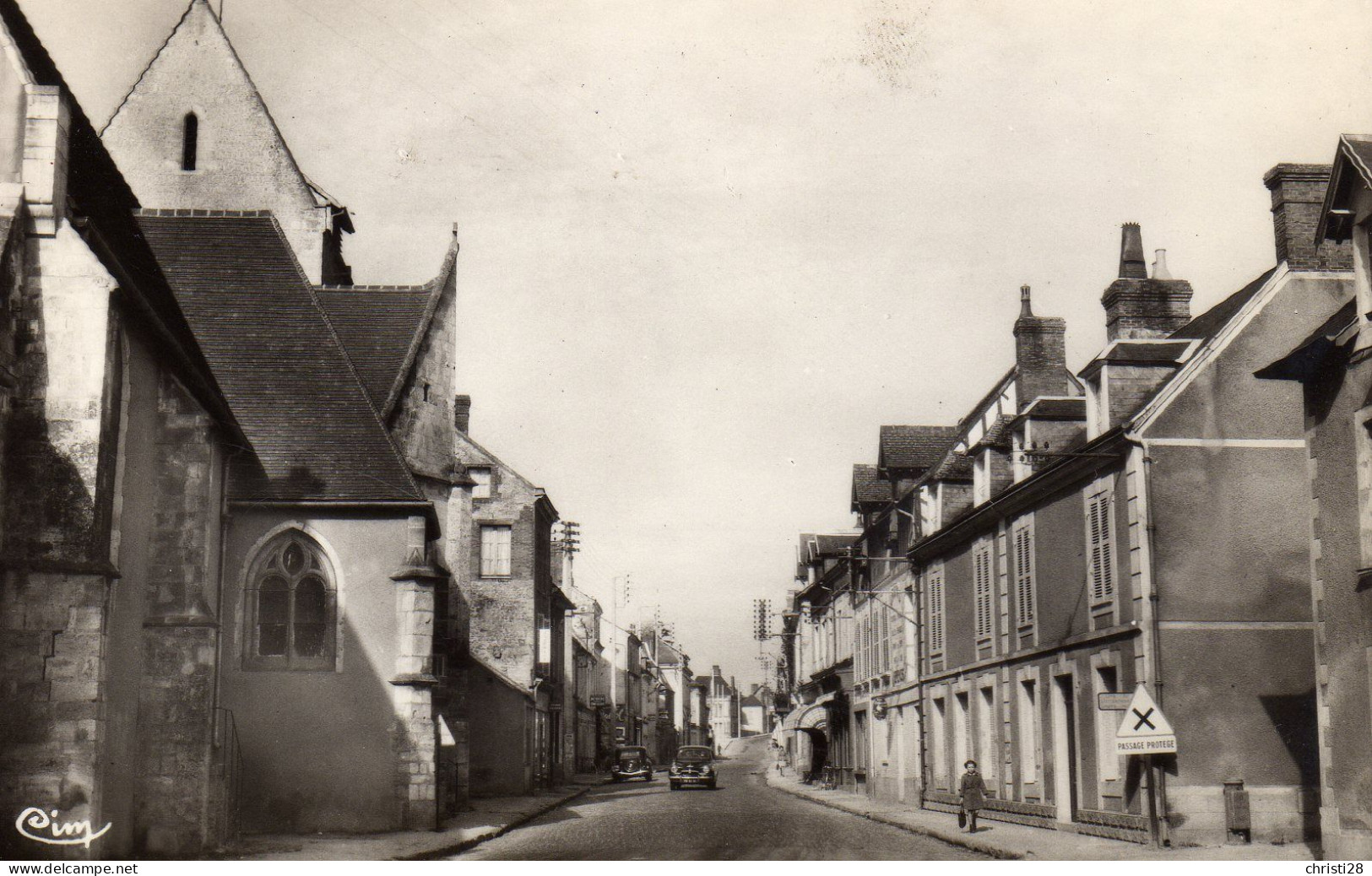 DPT 61 Le MERLERAULT L'Eglise La Grande Rue - Le Merlerault