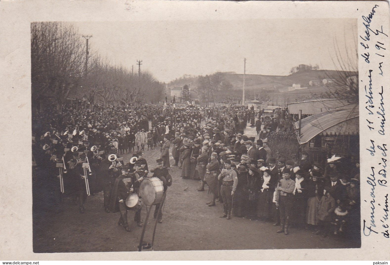 Neuville Sur Saône 2 Cartes Photo Funérailles Des 11 Victimes De L'explosion De L'Usine Badisch Aniline Catastrophe 1917 - Neuville Sur Saone