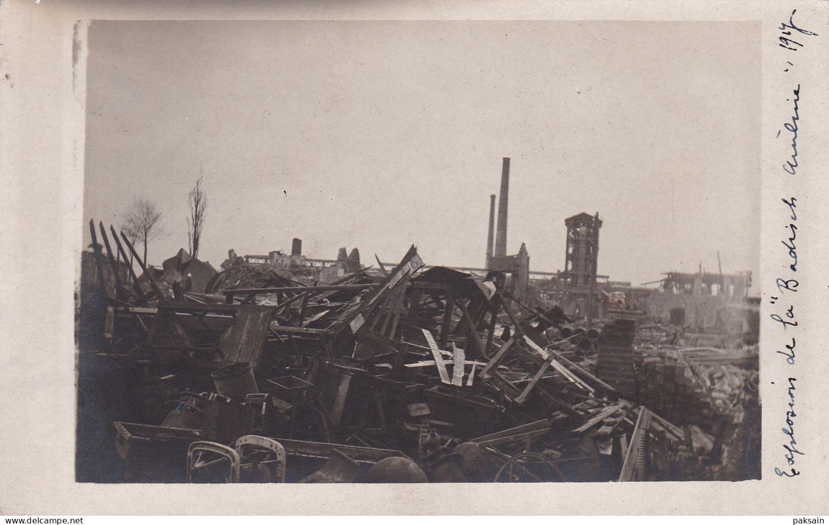 Neuville Sur Saône 2 Cartes Photo Funérailles Des 11 Victimes De L'explosion De L'Usine Badisch Aniline Catastrophe 1917 - Neuville Sur Saone