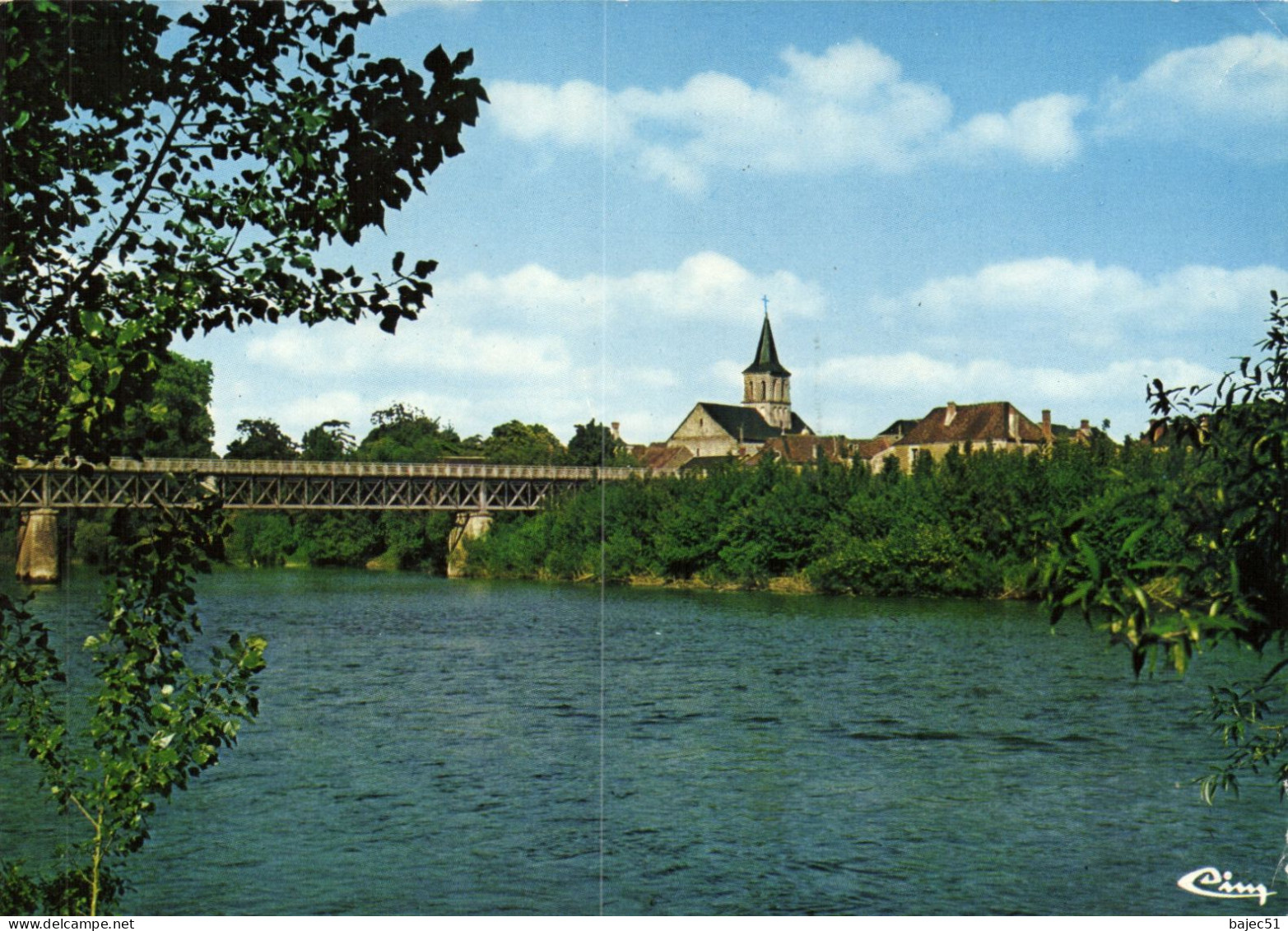 Ingrandes Sur Vienne - Eglise Saint Pierre Et Saint Paul - Ingrandes