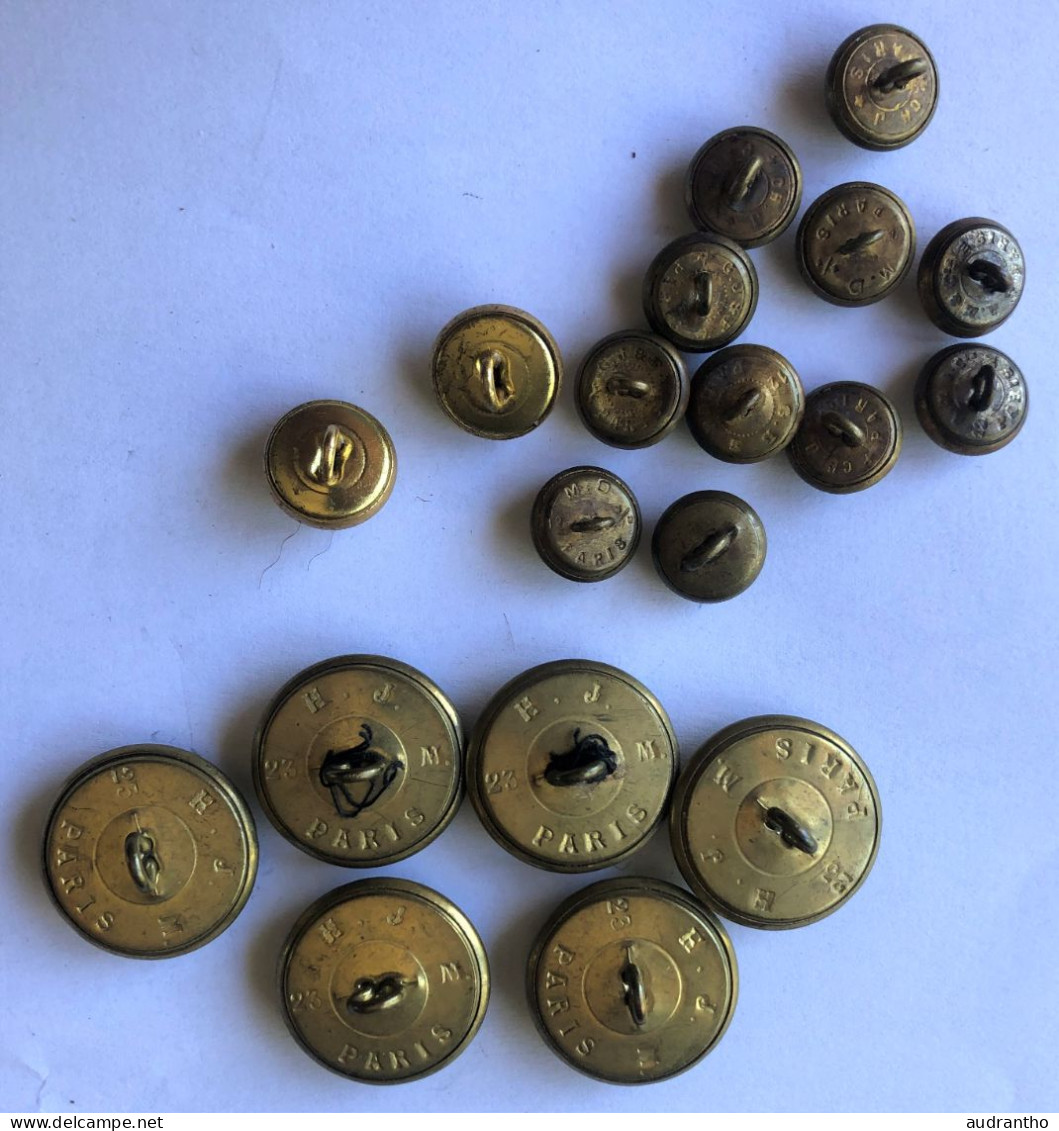 Lot De 19 Boutons Anciens D'uniforme Militaire - MILITARIA - Ancre Marine H. J. M. Et M. D. Paris - Boutons