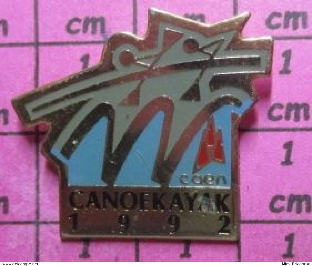 1115C Pin's Pins / Beau Et Rare / SPORTS / CANOE KAYAK CAEN 1992 - Canoeing, Kayak