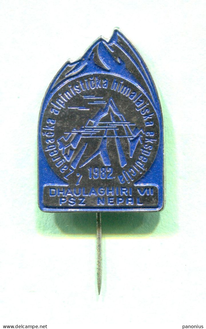 Alpinism, Mountaineering, Climbing - 1. The Himalayan Expedition Of PD Zagreb, Nepal, Vintage Pin Badge, Abzeichen - Alpinismo, Escalada