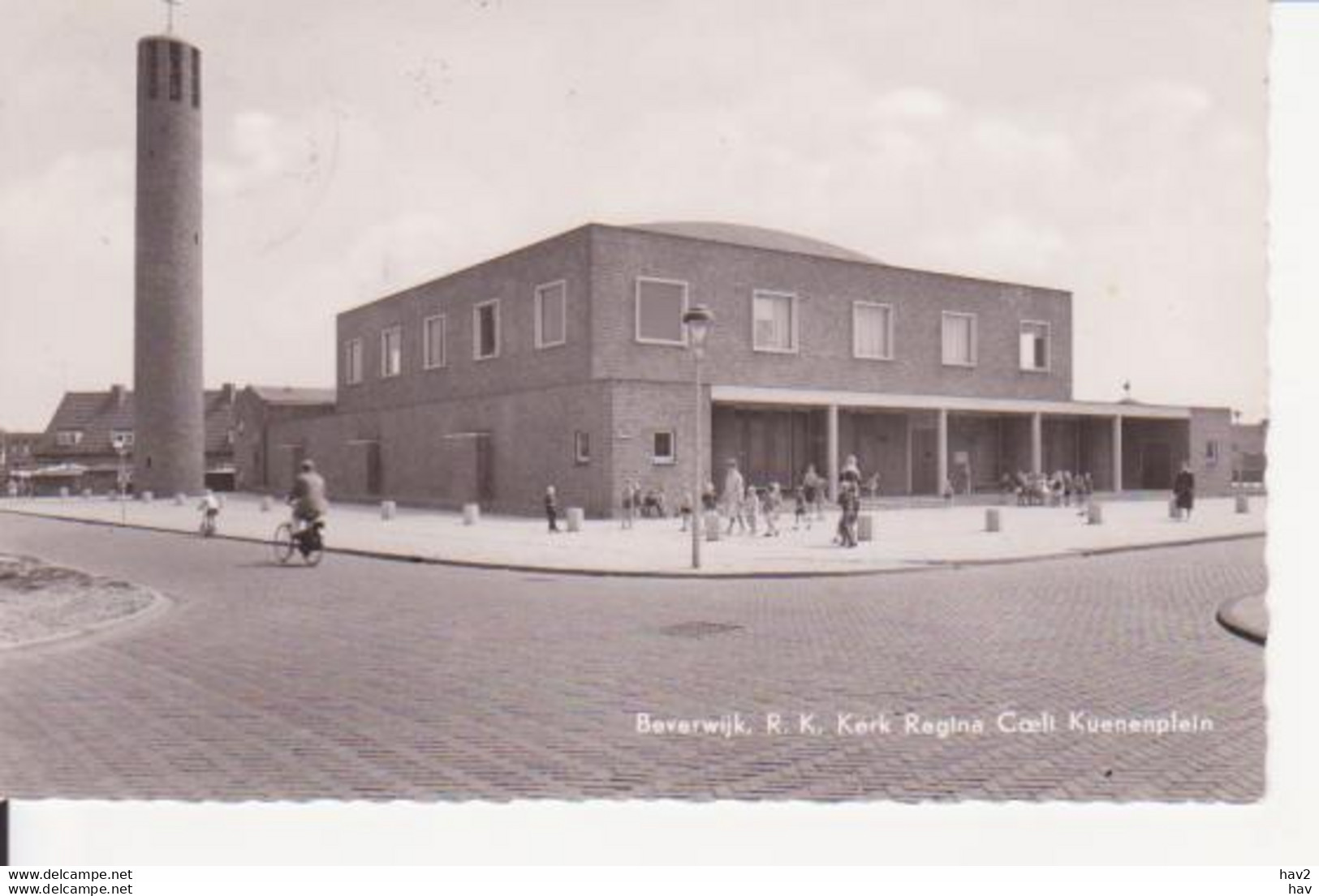 Beverwijk RK Kerk Regina, Kuenenplein RY17091 - Beverwijk