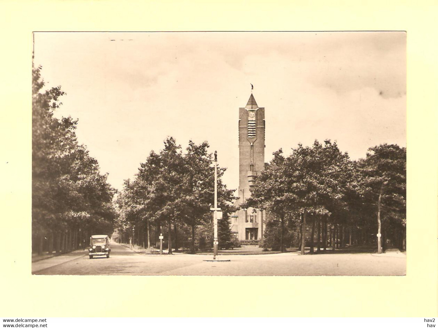 Zeist Boulevard, Verlengde Slotlaan Kerk 1948 RY27551 - Zeist