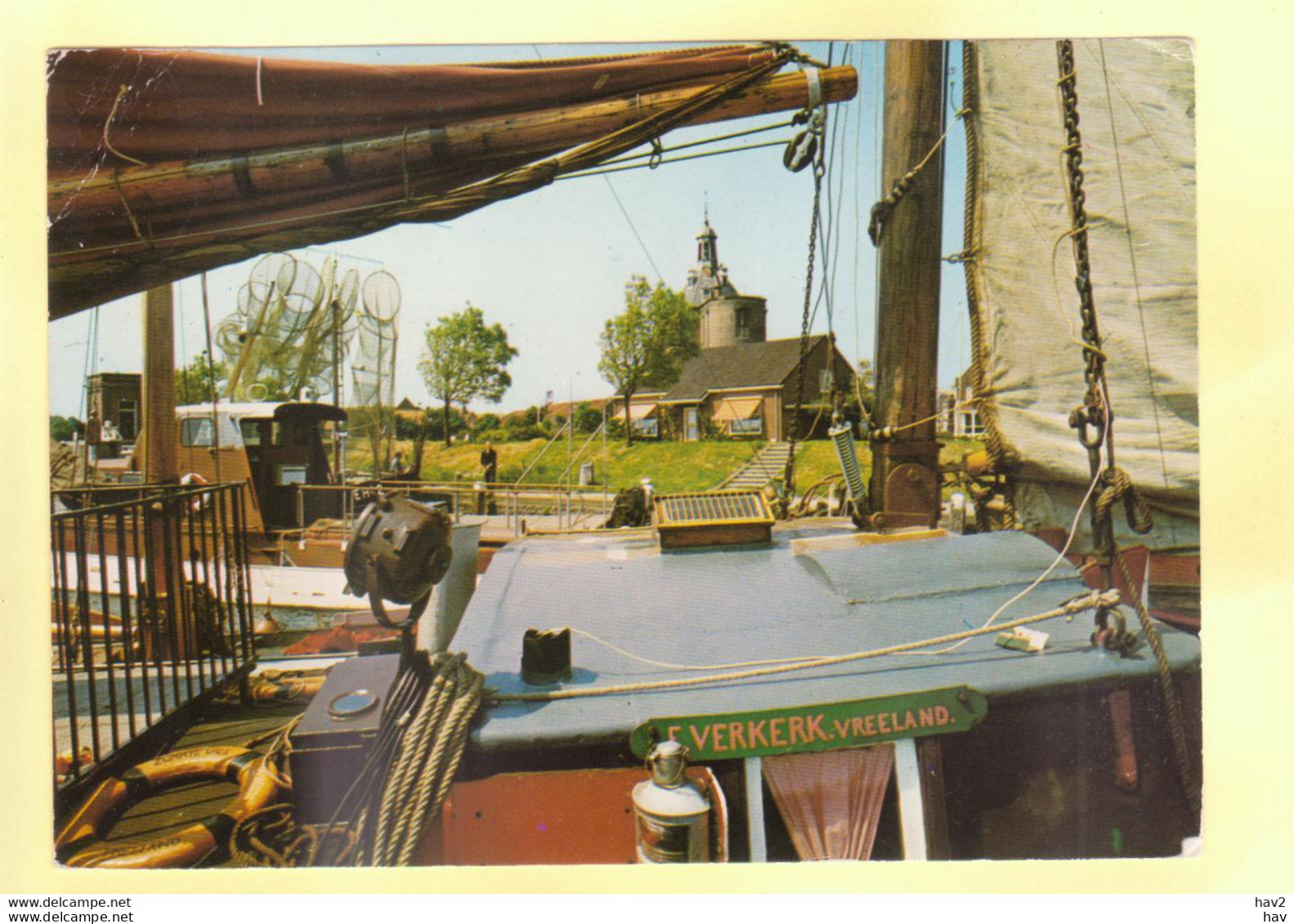 Enkhuizen Doorkijkje Haven Binnenvaart  RY19164 - Enkhuizen