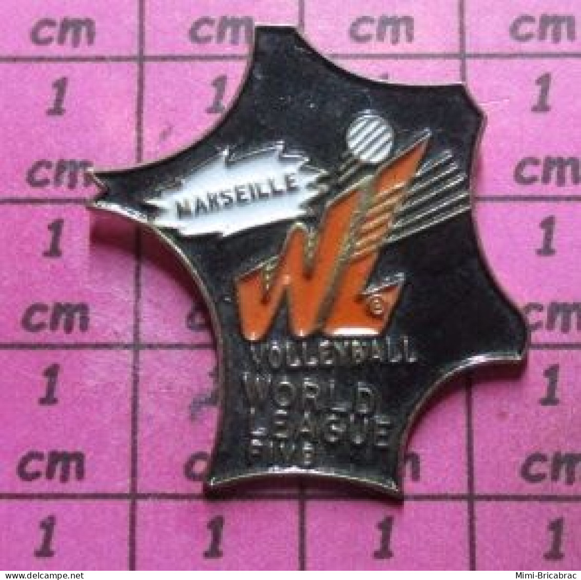 812G Pin's Pins / Beau Et Rare / SPORTS / MARSEILLE VOLLEY BALL WORLD LEAGUE FIVE HEXAGONE FRANCE - Pallavolo