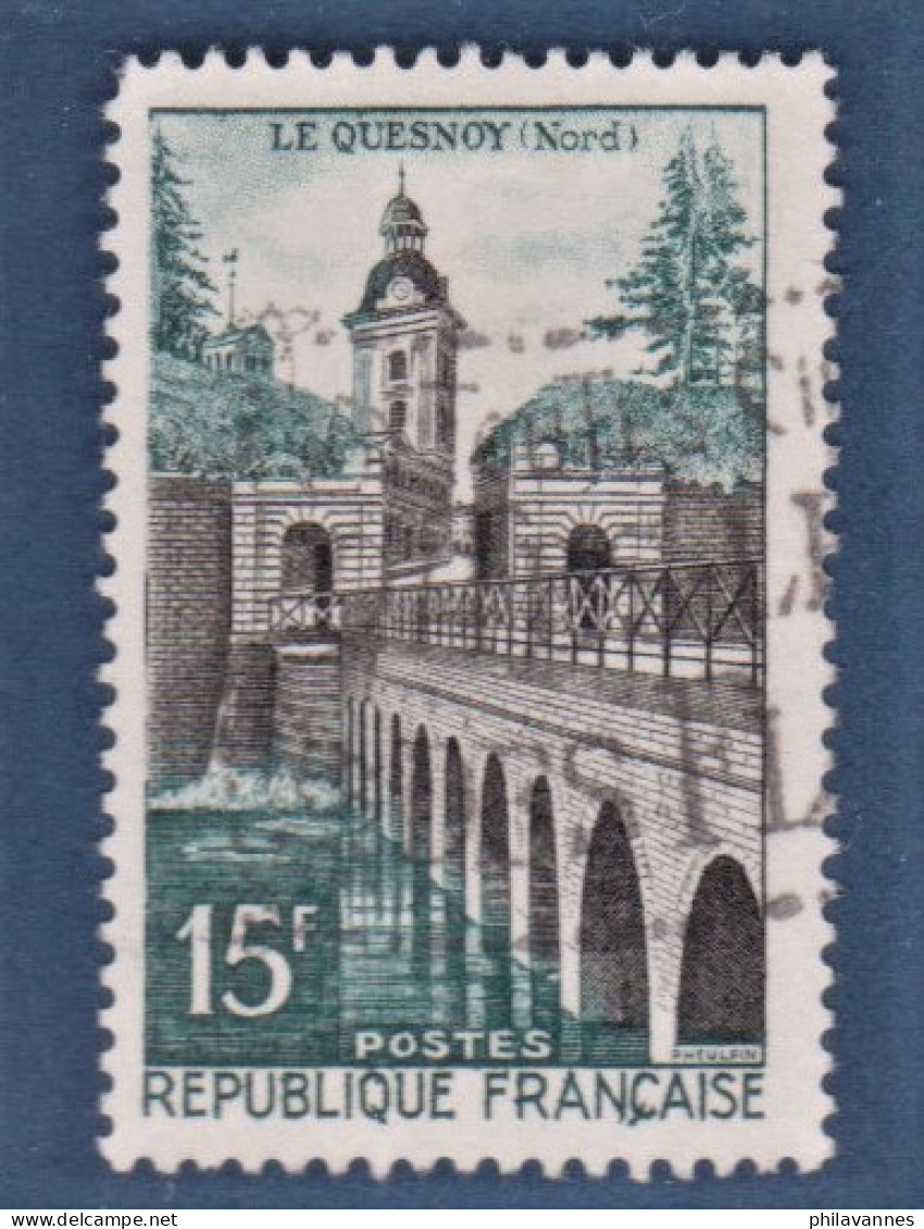 LE QUESNOY, N°1106, Petite Variété, Cadre Brisé ( V2308/6.7) - Used Stamps