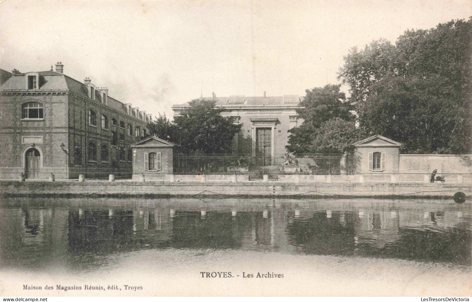 FRANCE - Troyes - Les Archives - Carte Postale Ancienne - Troyes