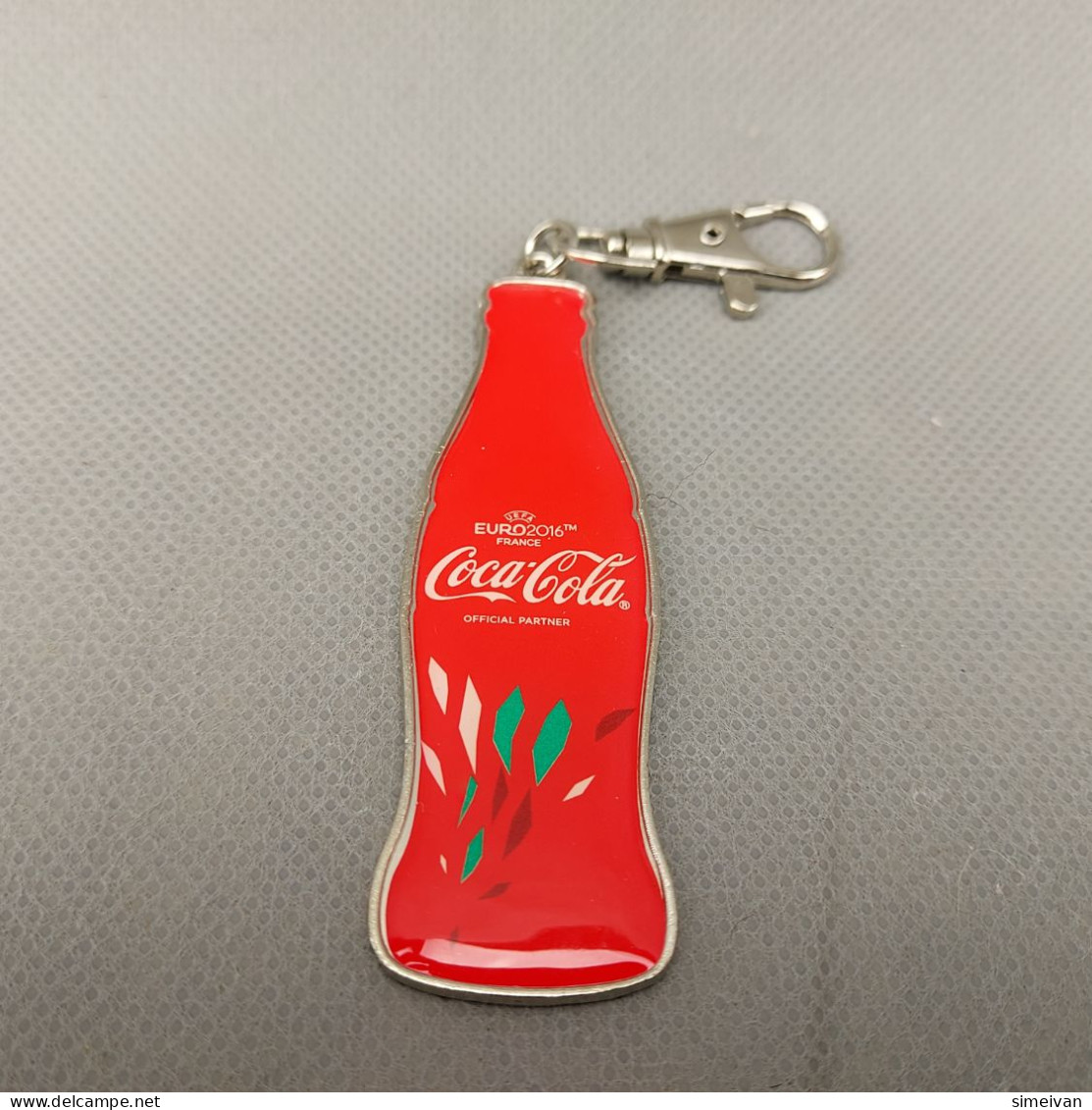 Coca Cola Euro 2016 Key Chain Key Ring #0531 - Schlüsselanhänger