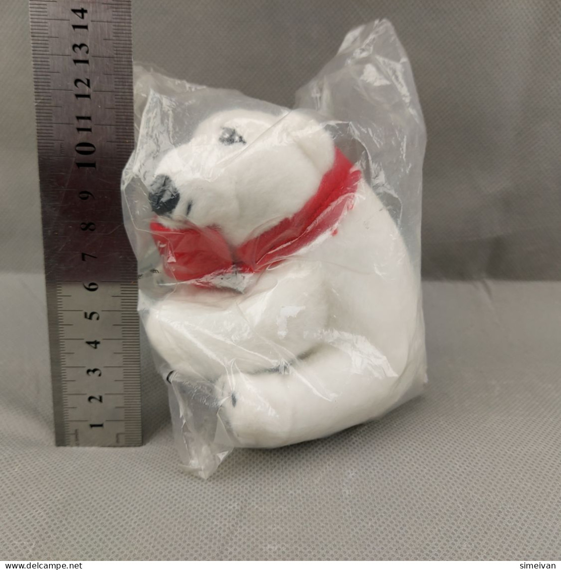 COCA COLA Limited Edition POLAR BEAR PLUSH TOY Red Scarf 10cm Tall #0601