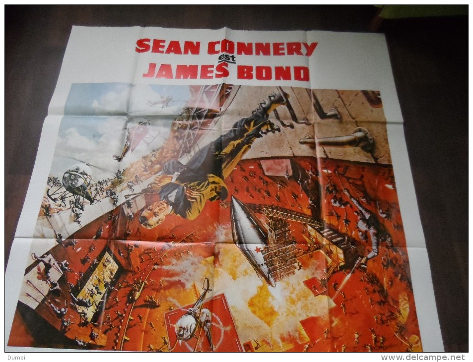 Affiche Cinéma: ON NE VIT QUE DEUX FOIS James BOND 007  -  Seam CONNERY (remis En Vente Suite à Non Paiement)) - Affiches & Posters