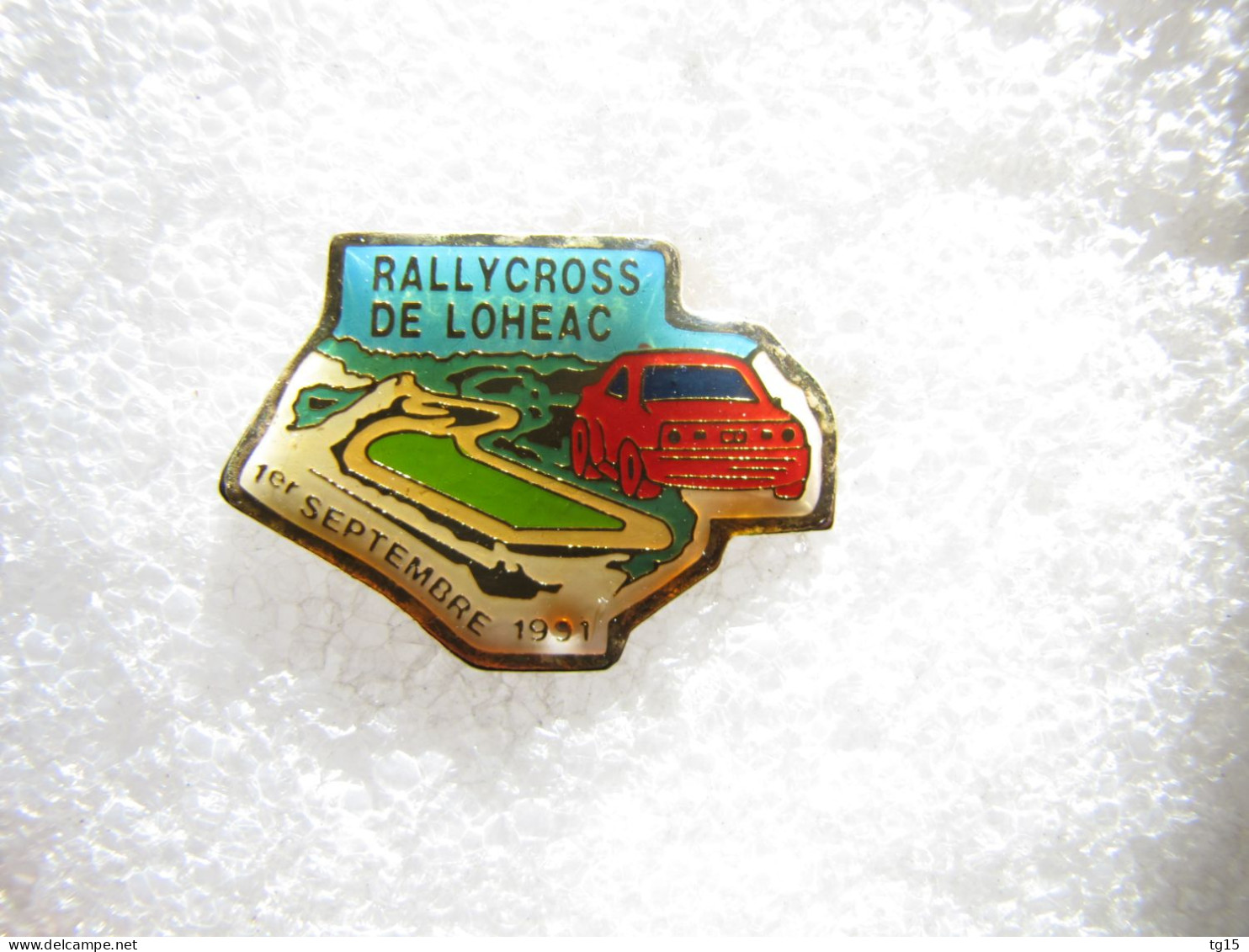 PIN'S    RALLYCROSS DE  LOHEAC 1991  BMW - BMW