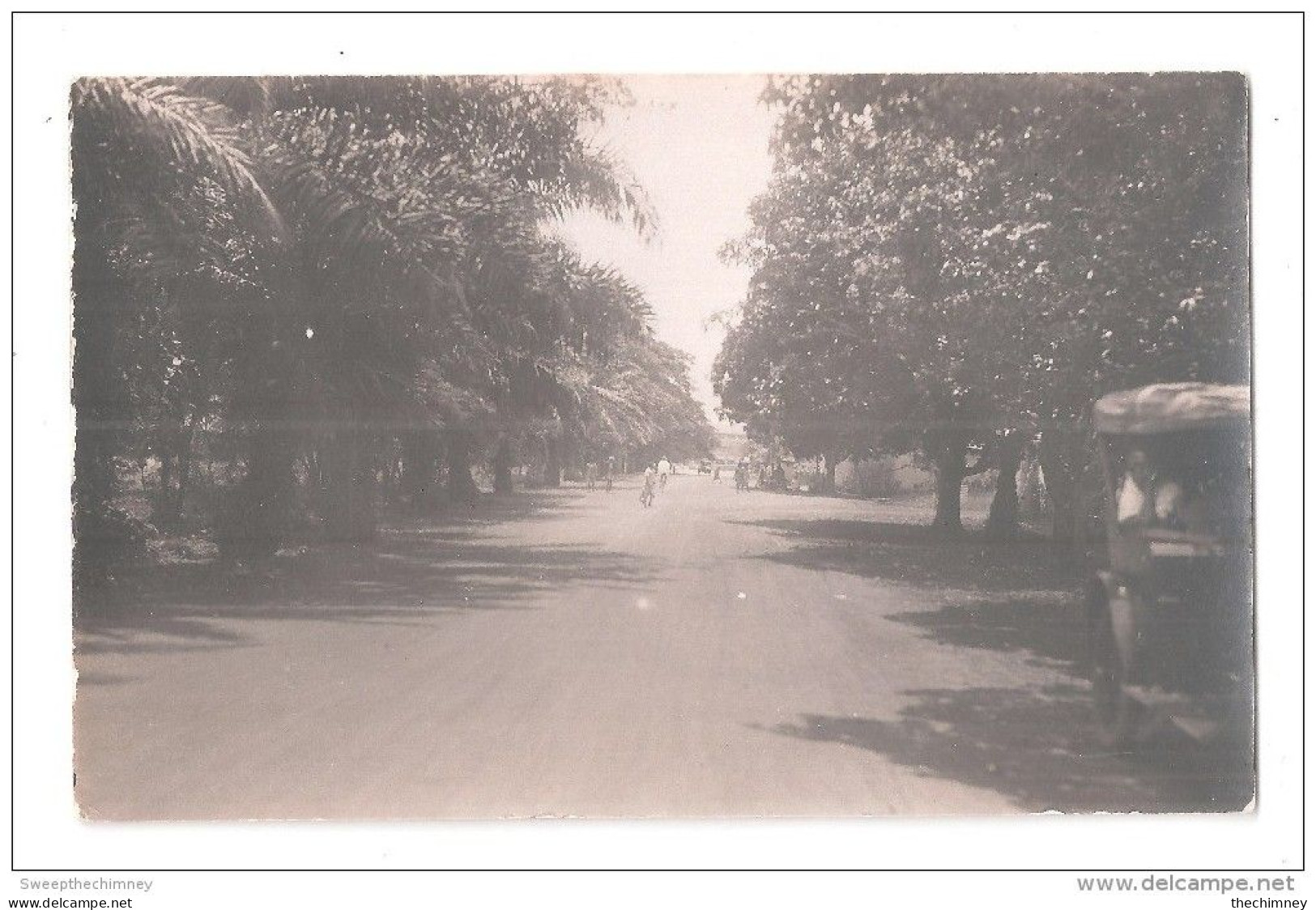 RP  SAID TO BE GOLD COAST Ghana A ROAD WITH MOTOR CAR TREES EITHER SIDE UNUSED  CARD 6 OF 7 - Ghana - Gold Coast