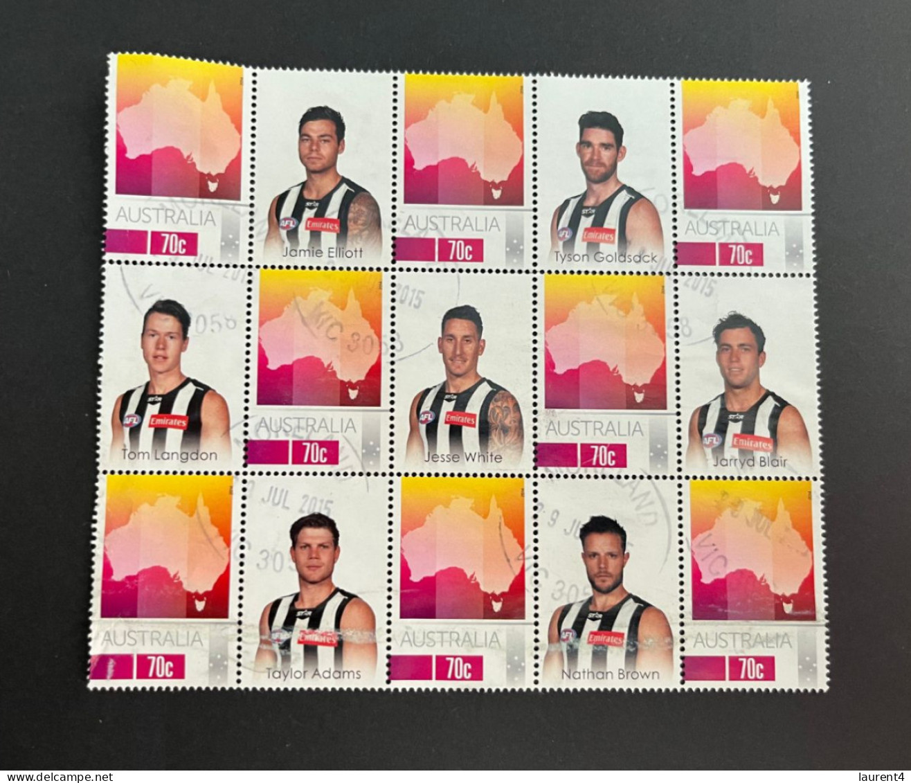 12-8-2023 (stamp) Australia - Block Of 8 Rugby Player Cancelled Personalised Stamps - Feuilles, Planches  Et Multiples