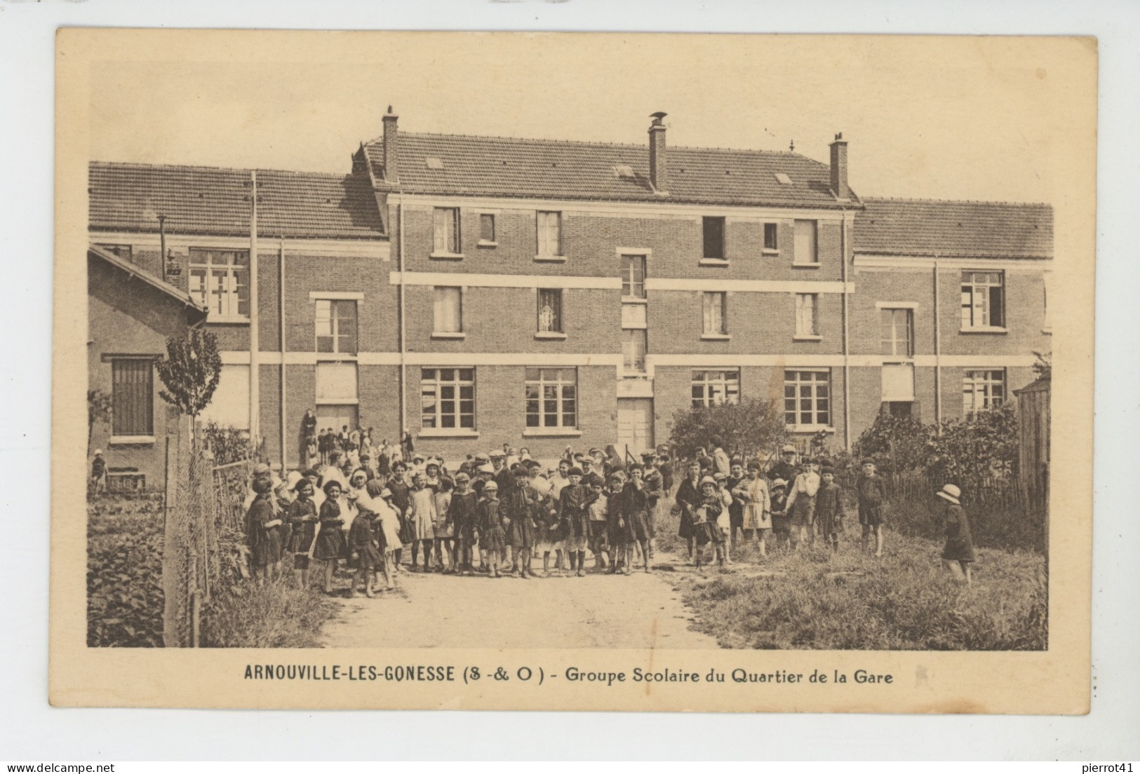 ARNOUVILLE LES GONESSE - Groupe Scolaire Du Quartier De La Gare - Arnouville Les Gonesses