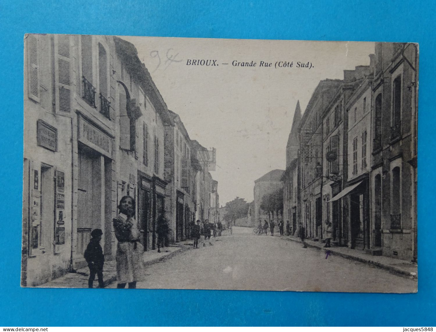 79 ) Brioux - N° - Grande Rue, (coté Sud) - Année:1934 - EDIT: - Brioux Sur Boutonne