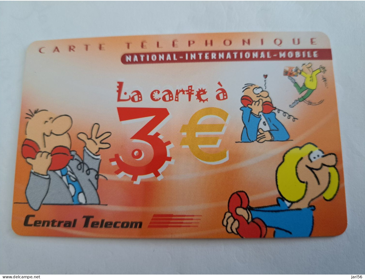 FRANCE/FRANKRIJK  / € 3,-/ PEOPLE ON PHONE     / PREPAID  USED         ** 14736** - Nachladekarten (Handy/SIM)