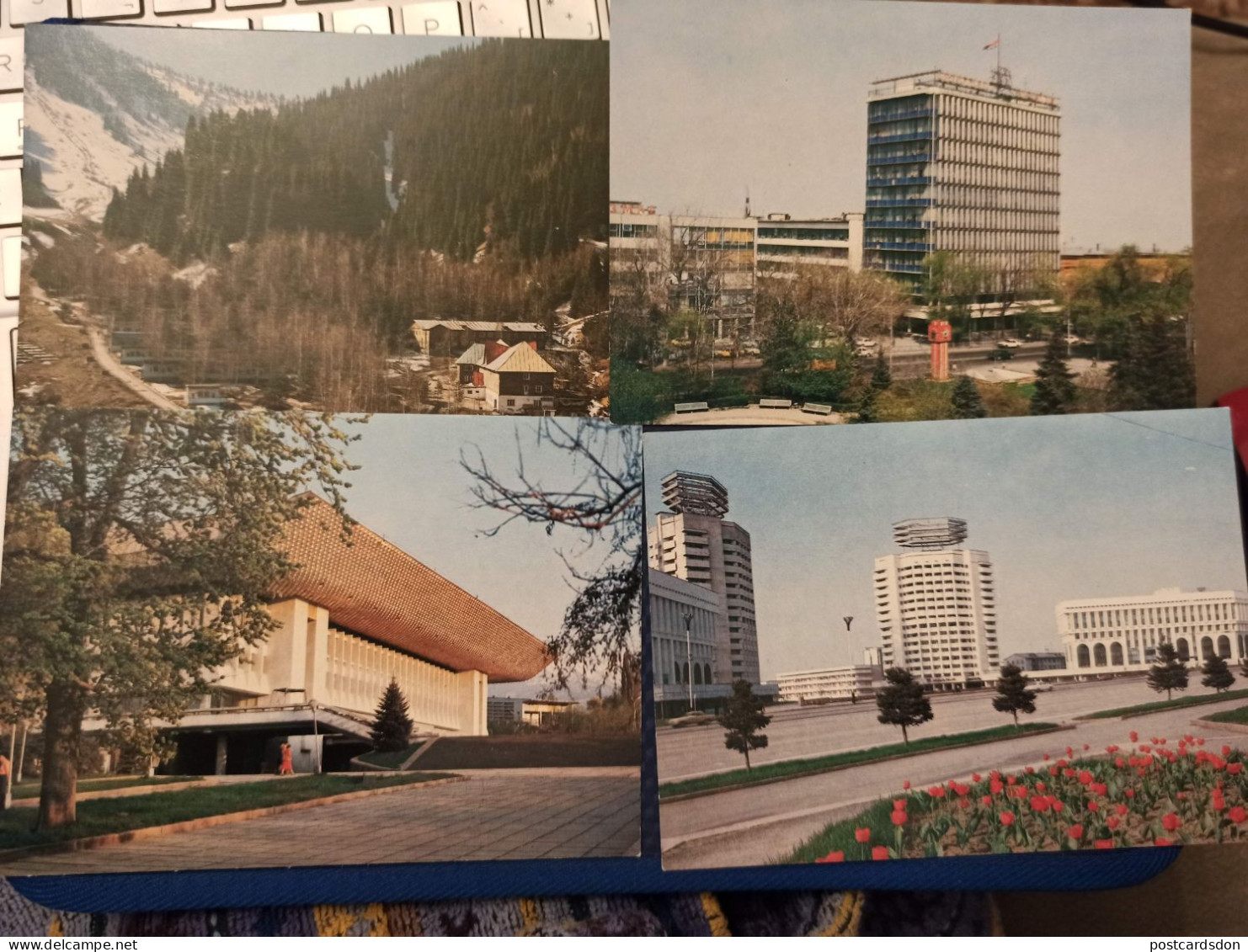 KAZAKHSTAN. ALMATY Capital. Complete Set. 12 Postcards Lot. . 1983 - Kazakistan