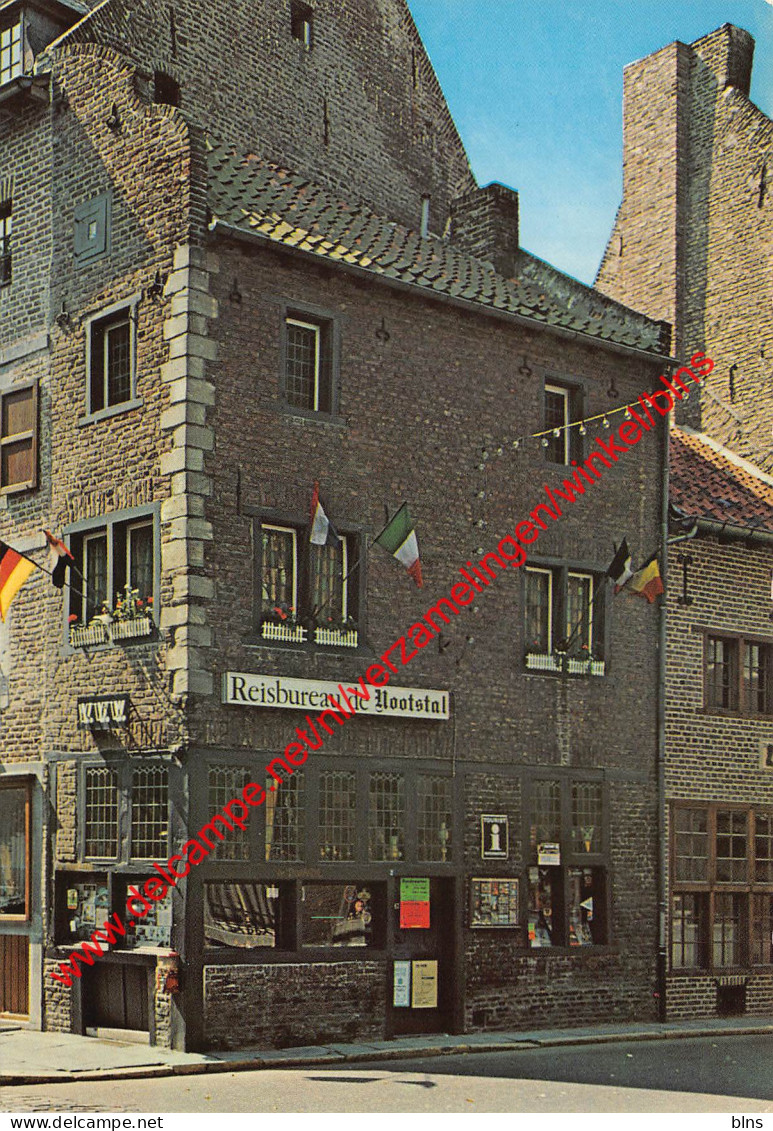 De Nootstal - Enggevelig Hoekhuis Uit De 17de Eeuw - Markt-Bosstraat - Maaseik - Maaseik