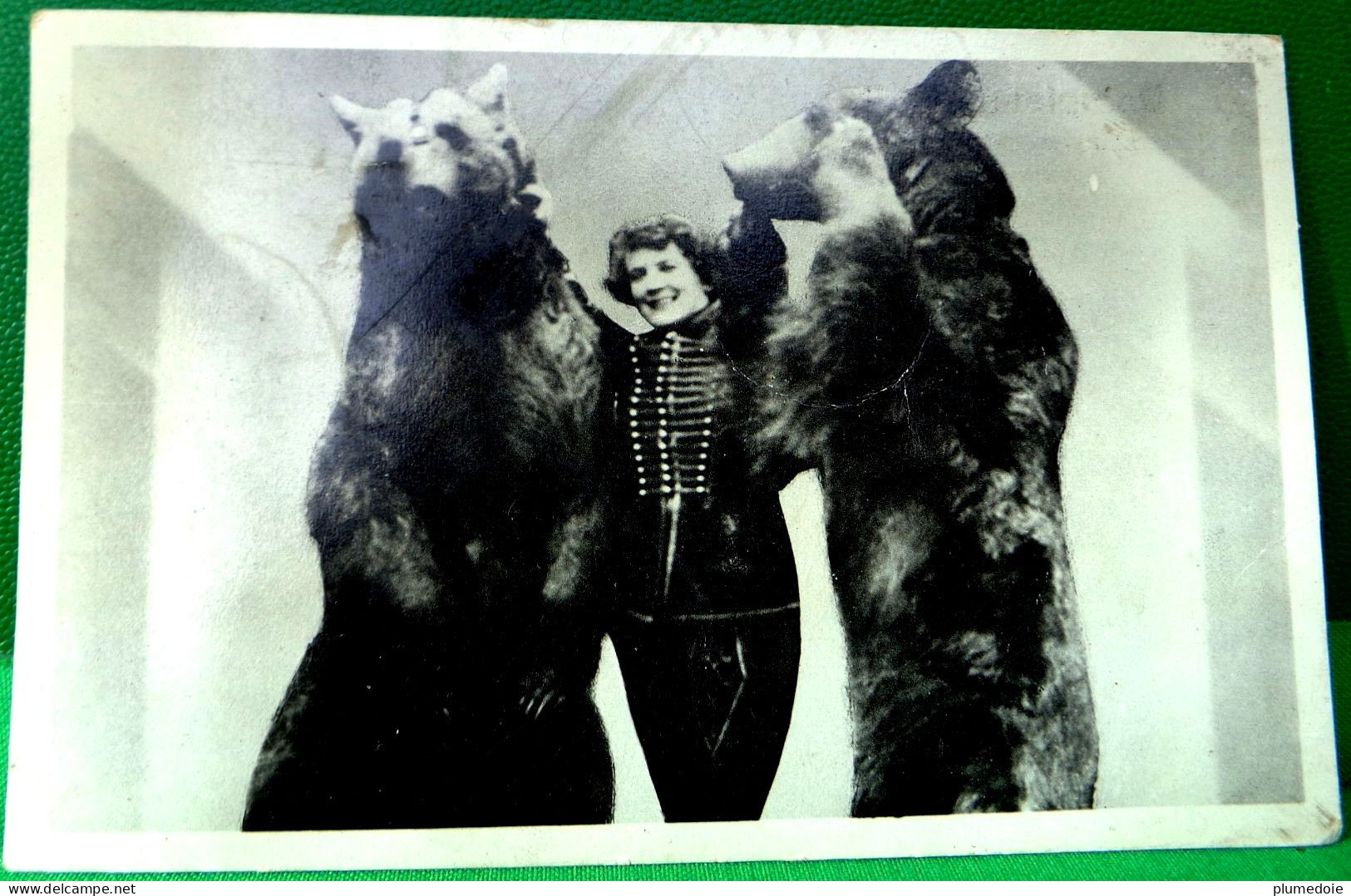 Cpa  PHOTO FEMME DOMPTEUR OURS . DRESSEUR  . CIRQUE SCHNEIDER . CIRCUS. WOMAN  BEAR TRAINER OLD RPPC - Cirque