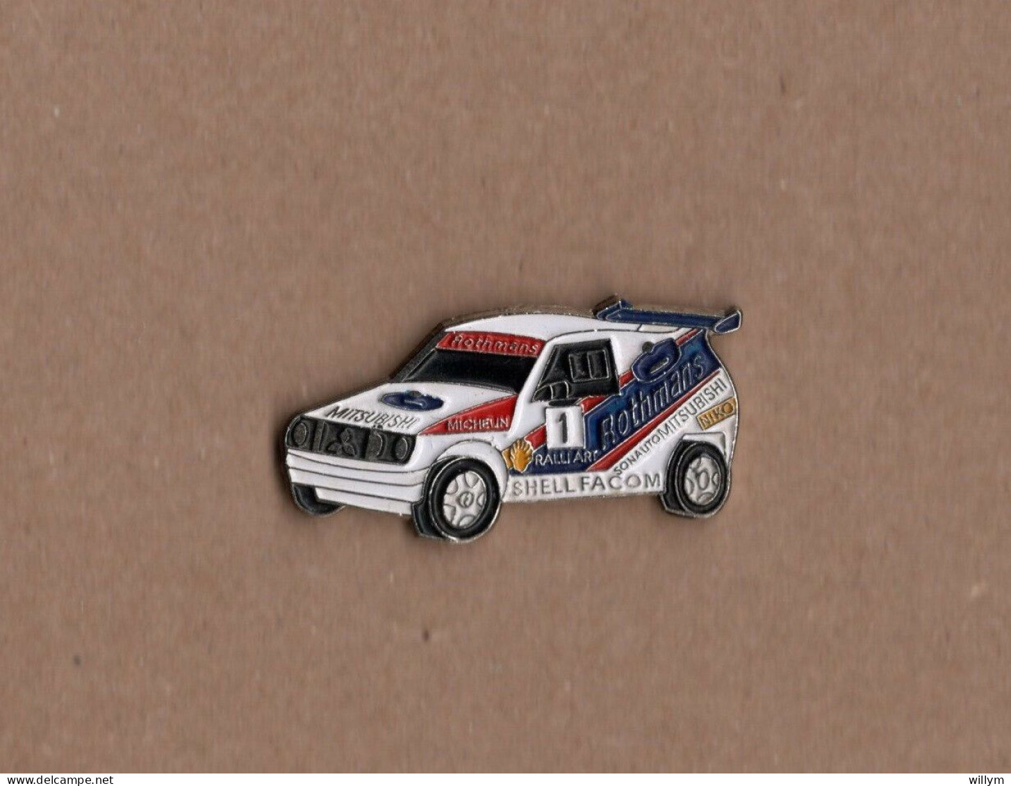 Pin's Rallye Paris Le Cap 92 / Misubishi Rothmans Michelin Shell Facom Sonauto (base Argentée Signé Eden Arts Korea) - Automobile - F1